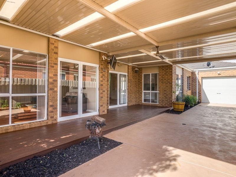 38 Tennyson Drive, Truganina VIC 3029