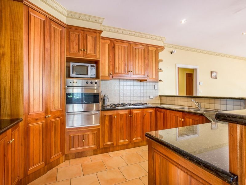 308 Heaths Road, Hoppers Crossing VIC 3029