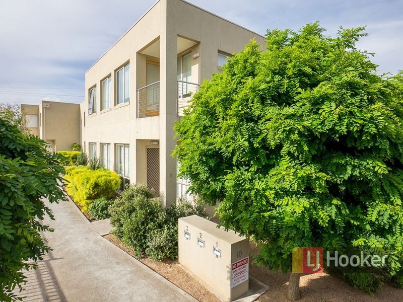 1/10 Quinlan Court, Werribee VIC 3030