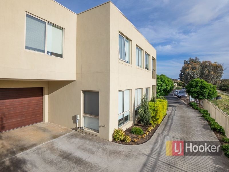 1/10 Quinlan Court, Werribee VIC 3030