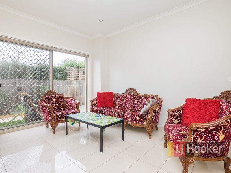 2/10 Quinlan Court, Werribee VIC 3030