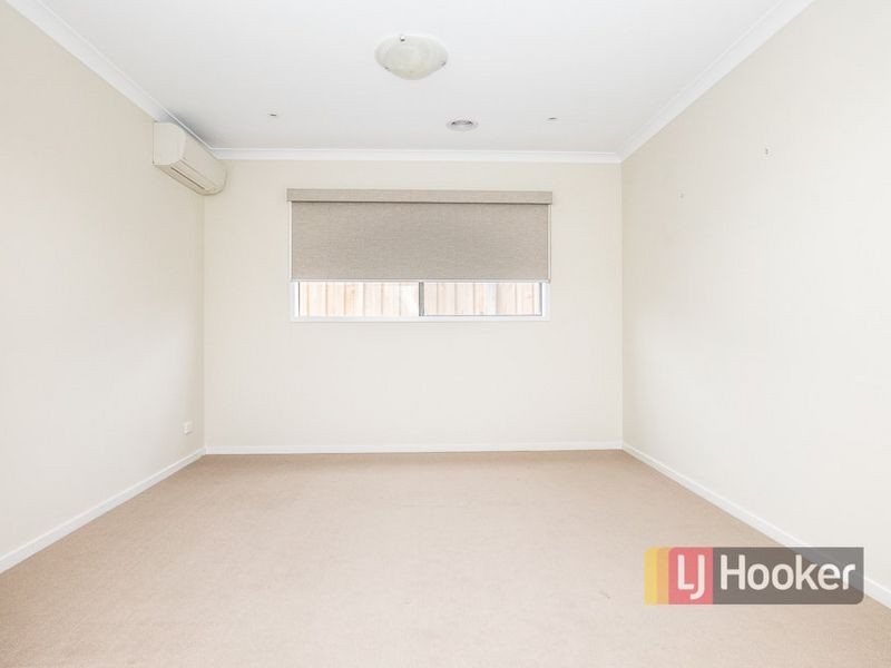 5 Macaloney Road, Williams Landing VIC 3027