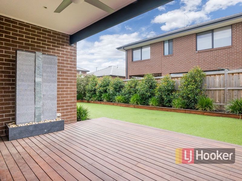 5 Macaloney Road, Williams Landing VIC 3027