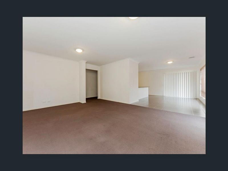 111 Inverell Parkway, Tarneit VIC 3029