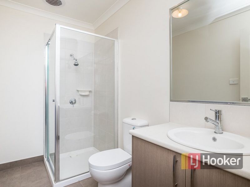 17 Boneo Road, Wyndham Vale VIC 3024
