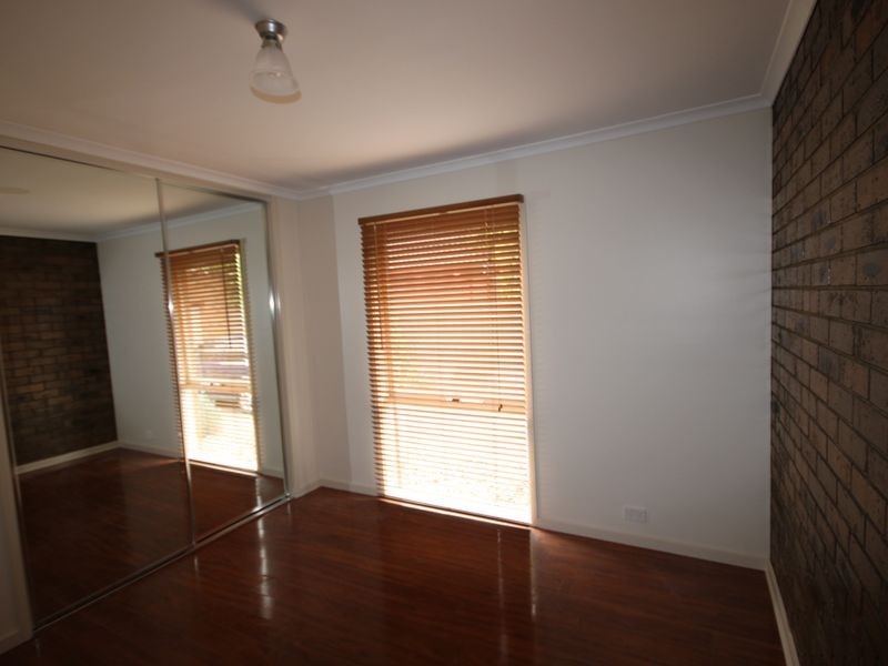 2/22 Centre Road, Werribee VIC 3030