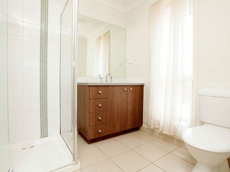 43 Isabella Way, Tarneit VIC 3029