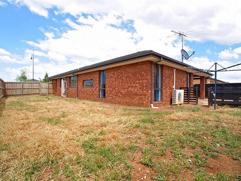 43 Isabella Way, Tarneit VIC 3029