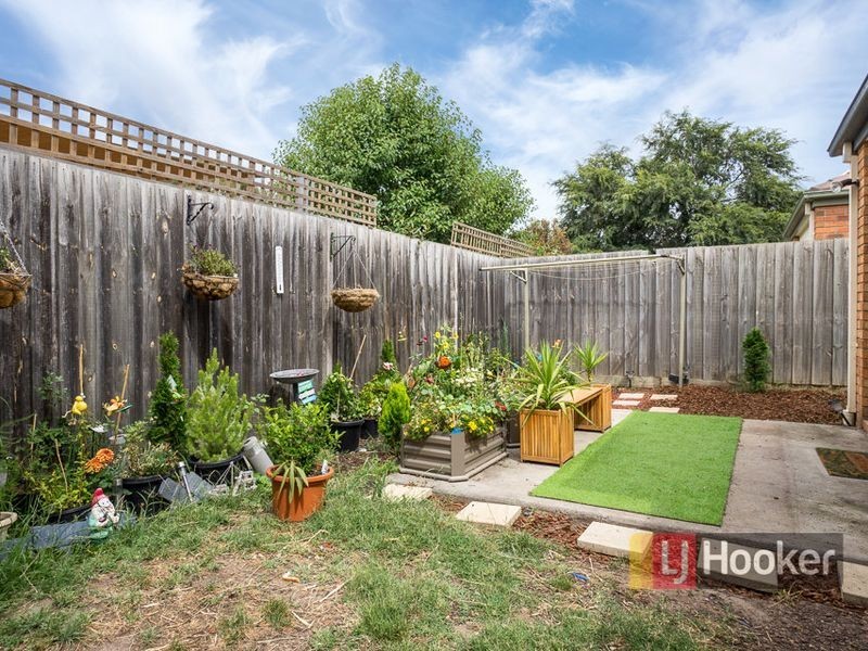 18/15A Hooker Road, Werribee VIC 3030