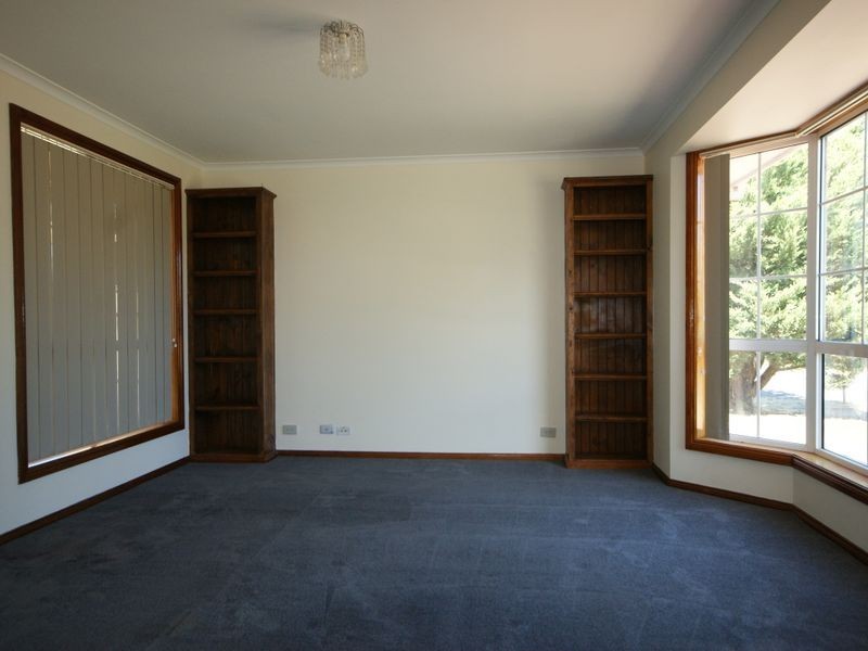 20 Rottnest Court, Hoppers Crossing VIC 3029