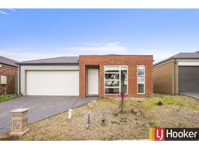 15 Manuka Grove, Wyndham Vale VIC 3024