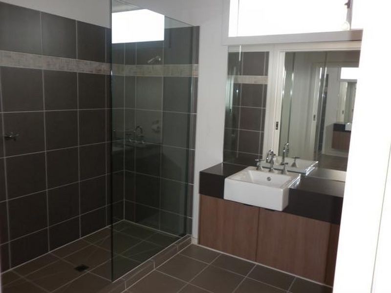 8 Peregrine Court, Tarneit VIC 3029