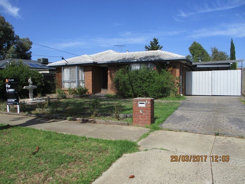 19 Sanderling Street, Werribee VIC 3030