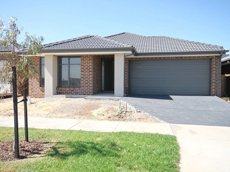 12 (Lot 10 Benson Hurst Parade, Point Cook VIC 3030
