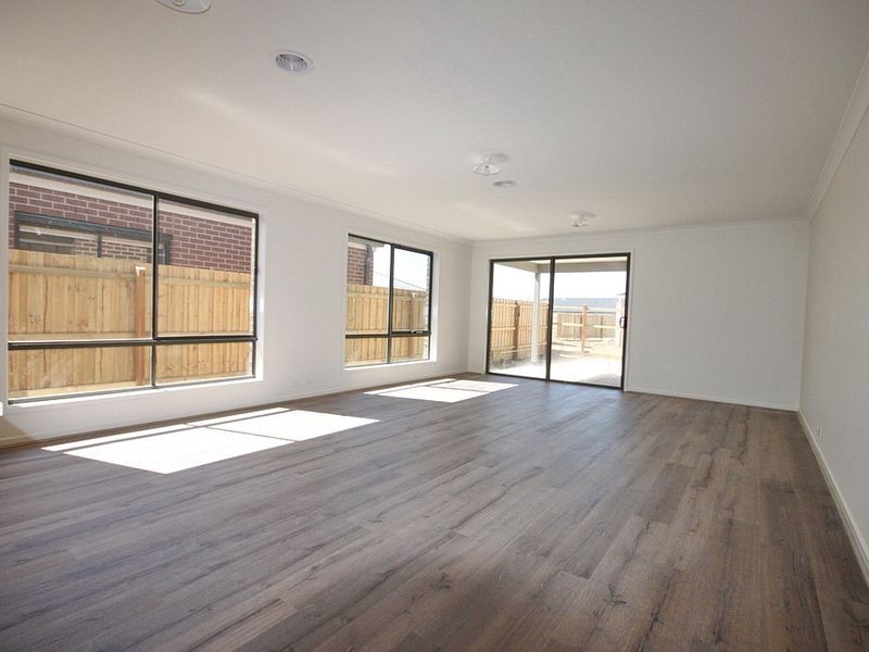12 (Lot 10 Benson Hurst Parade, Point Cook VIC 3030