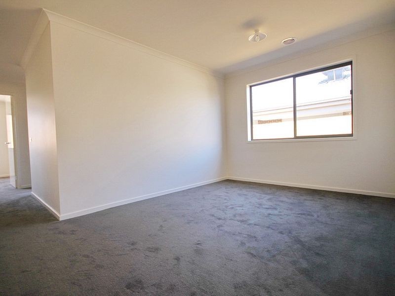 12 (Lot 10 Benson Hurst Parade, Point Cook VIC 3030