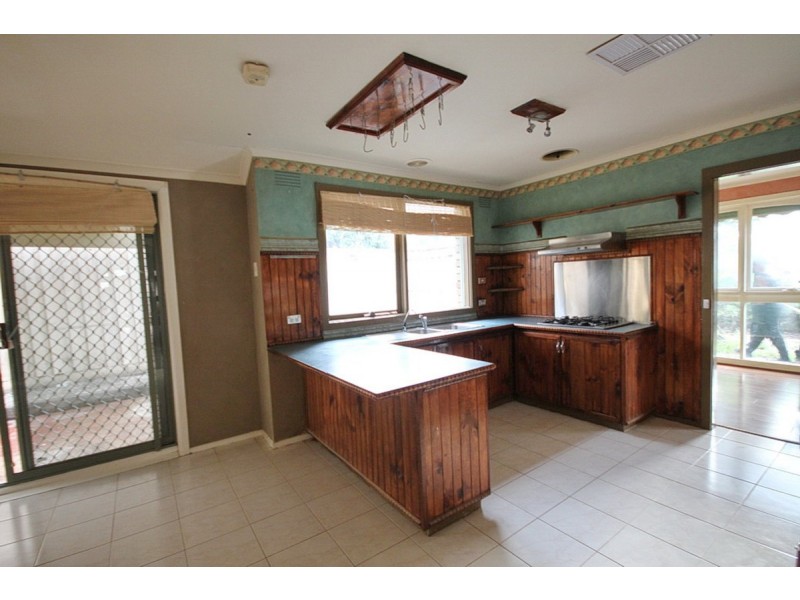 11 Drury Avenue, Hoppers Crossing VIC 3029