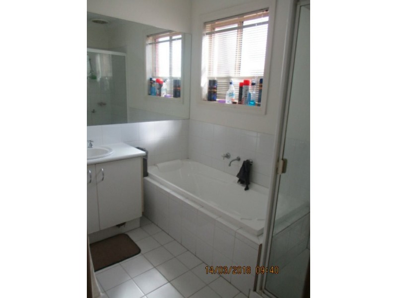 16/22 Ventosa Way, Werribee VIC 3030