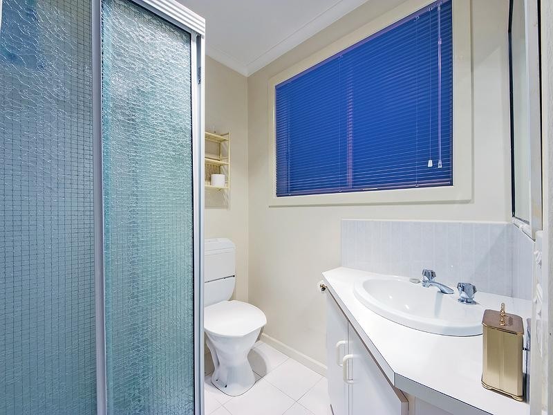 2 Shearwater Court, Hoppers Crossing VIC 3029
