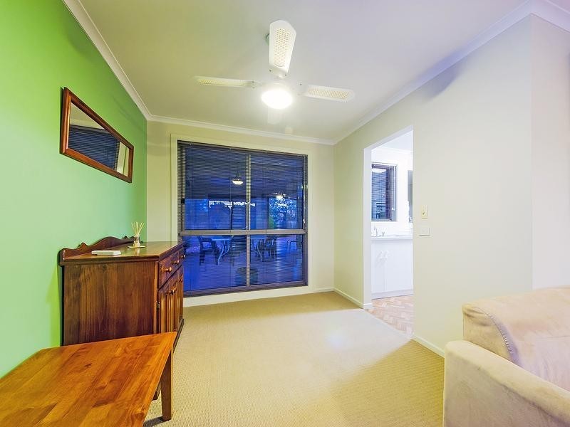 2 Shearwater Court, Hoppers Crossing VIC 3029