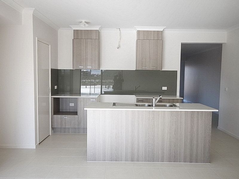 19 Chartwell Avenue, Truganina VIC 3029