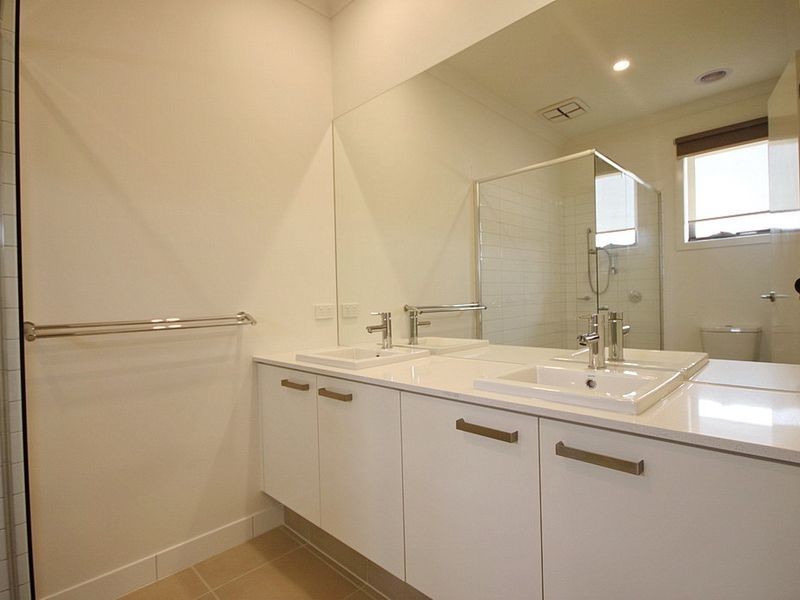 3 Draconis Lane, Williams Landing VIC 3027