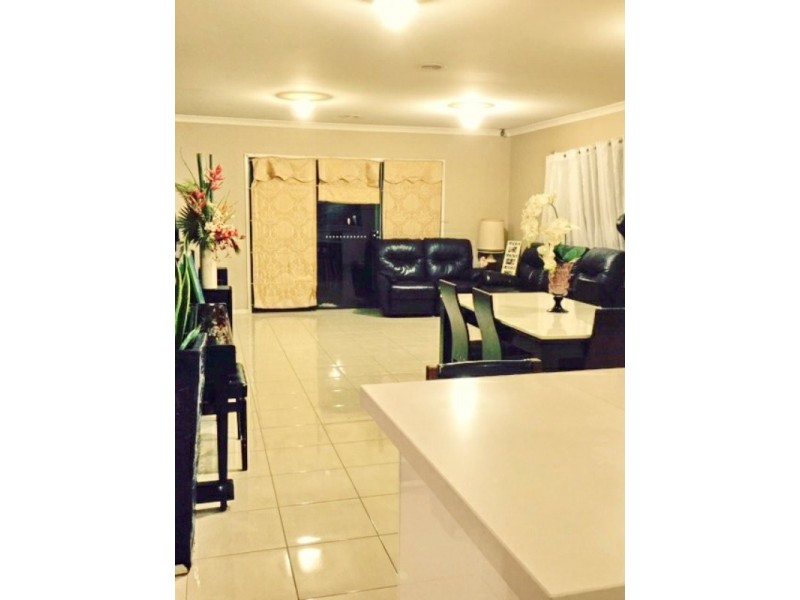 30 Brigalow Drive, Truganina VIC 3029