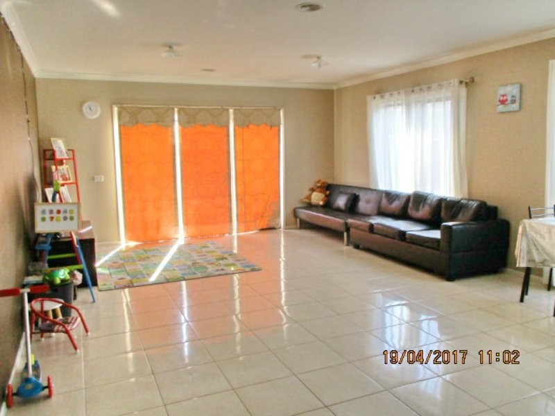30 Brigalow Drive, Truganina VIC 3029