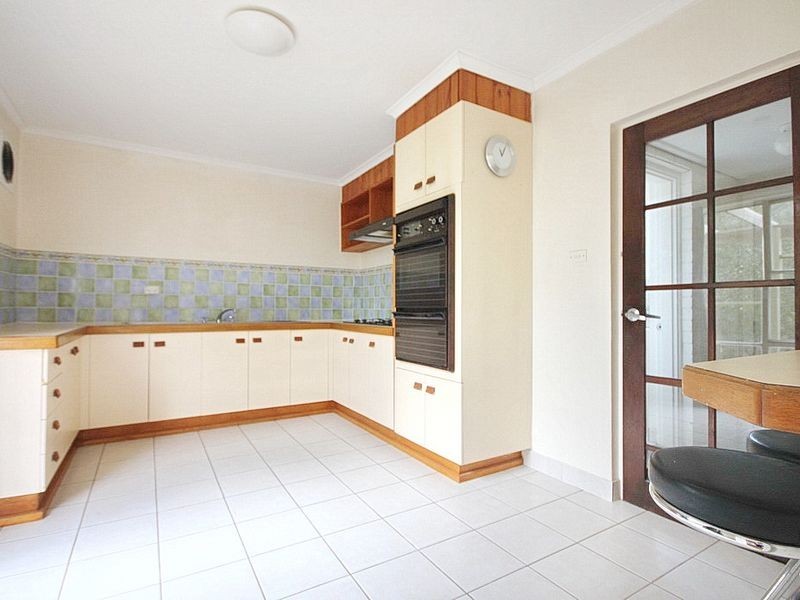 11 Golden Avenue, Werribee VIC 3030