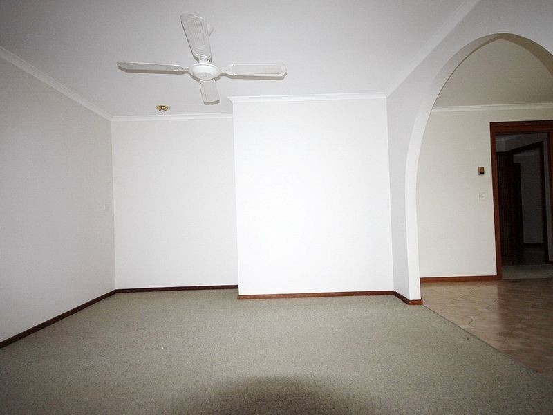 54 Nantilla Crescent, Werribee VIC 3030