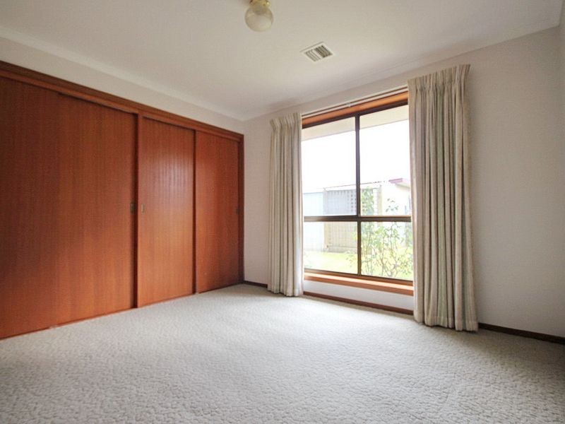 54 Nantilla Crescent, Werribee VIC 3030