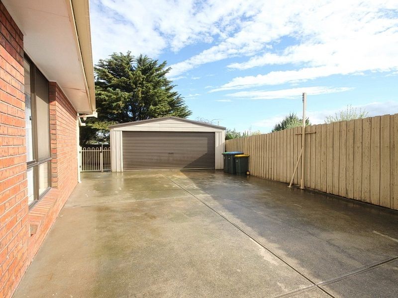 25 Sunbird Crescent, Hoppers Crossing VIC 3029