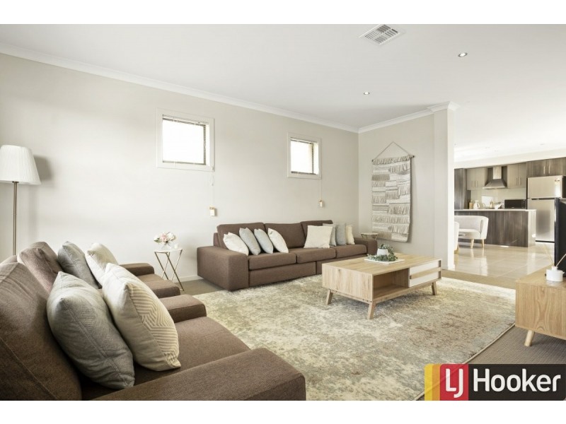 31 Basinview Drive, Tarneit VIC 3029