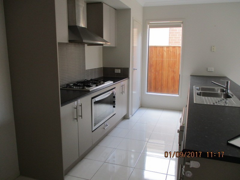 72 Cuthbert Avenue, Truganina VIC 3029