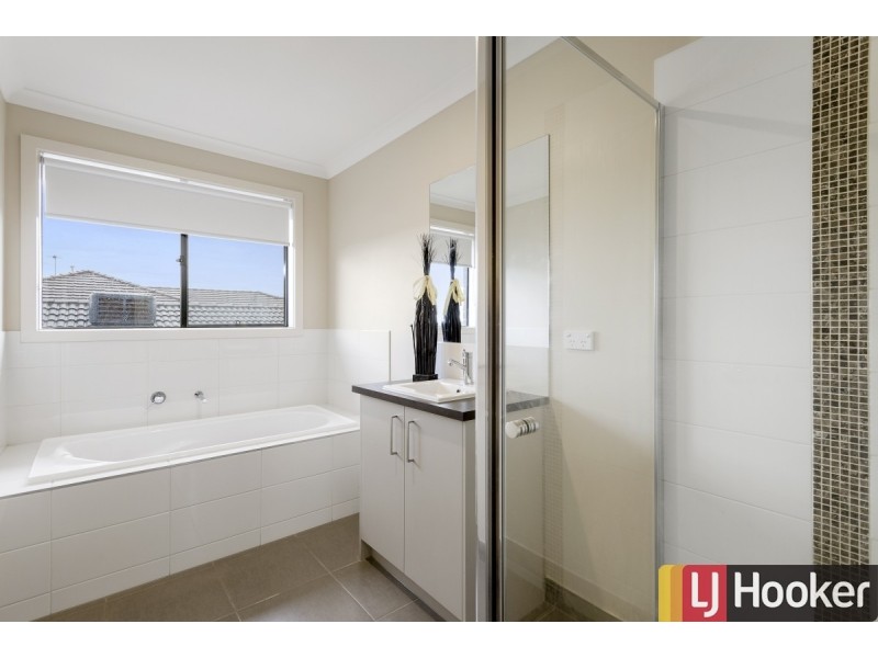 5 Betinick Road, Truganina VIC 3029