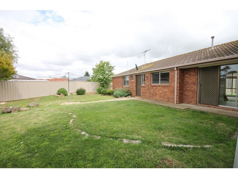 7B Chat Place, Werribee VIC 3030