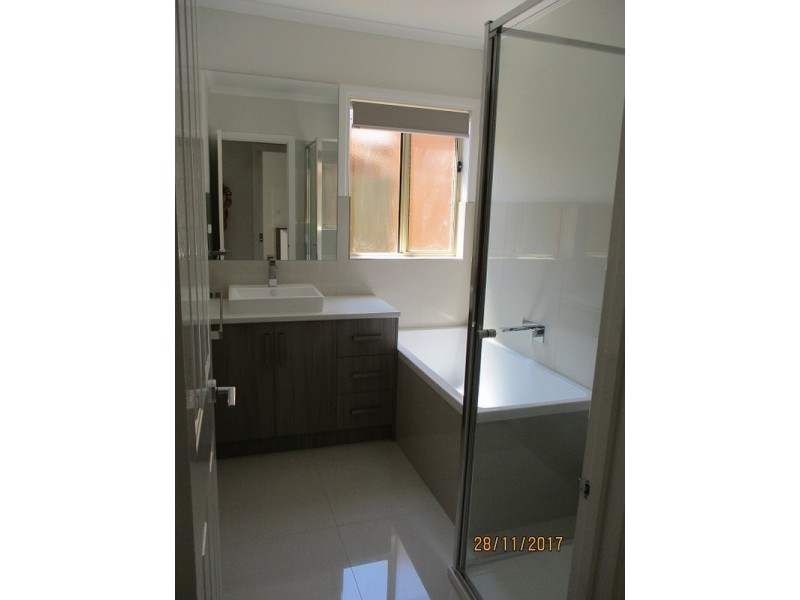 13 Sonnet Way, Truganina VIC 3029