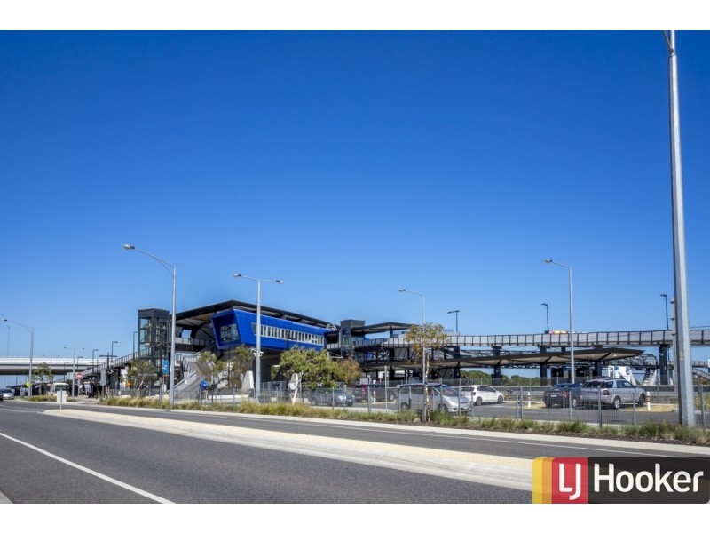 25 Stoneleigh Circuit, Williams Landing VIC 3027