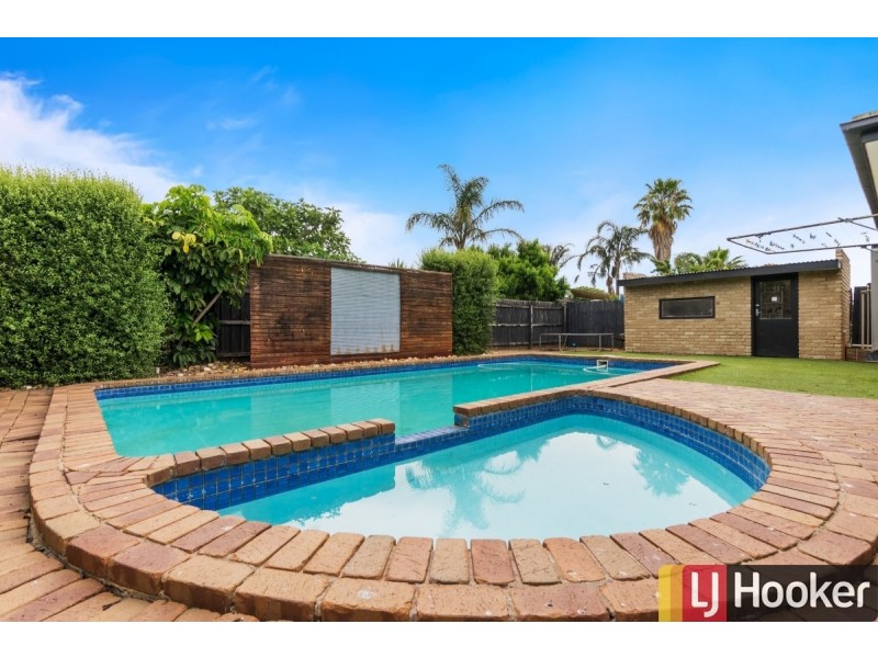 65 Mossfiel Drive, Hoppers Crossing VIC 3029