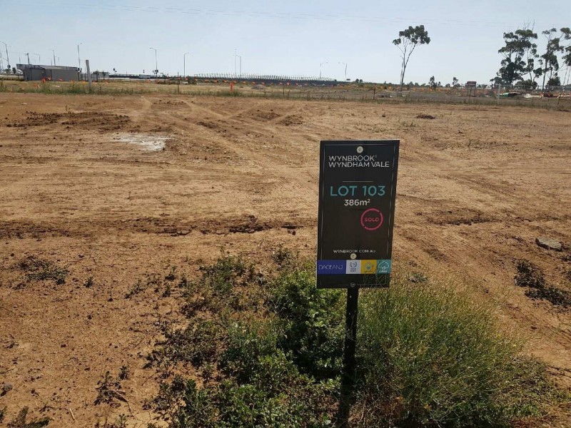36 (Lot 10 Bursa Drive, Wyndham Vale VIC 3024