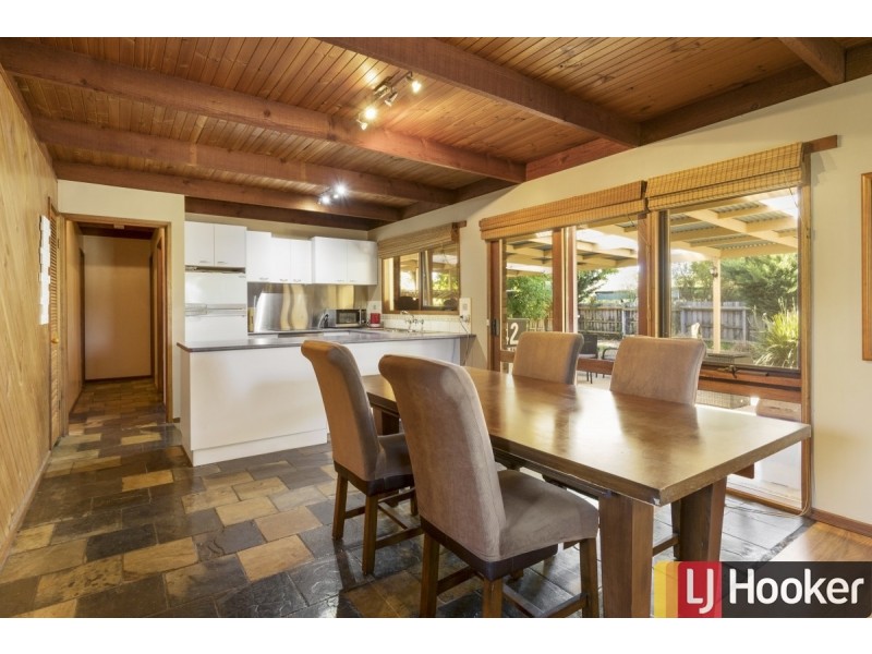 7 Elaroo Court, Werribee VIC 3030