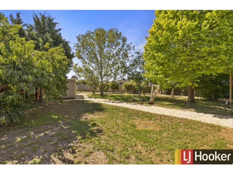 7 Elaroo Court, Werribee VIC 3030