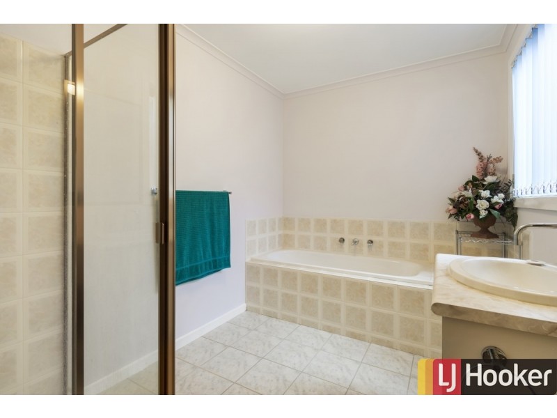 28 Provence Grove, Hoppers Crossing VIC 3029