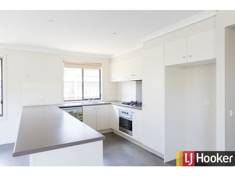 45 Hope Way, Tarneit VIC 3029