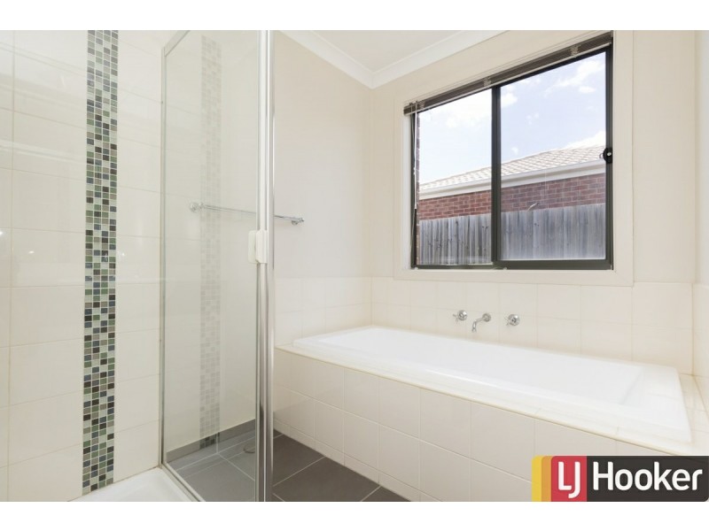 45 Hope Way, Tarneit VIC 3029