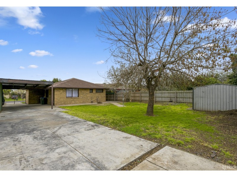 54 Kookaburra Avenue, Werribee VIC 3030