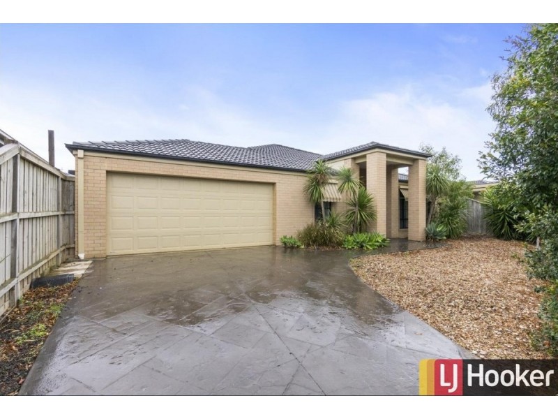 19 Ladybird Crescent, Point Cook VIC 3030