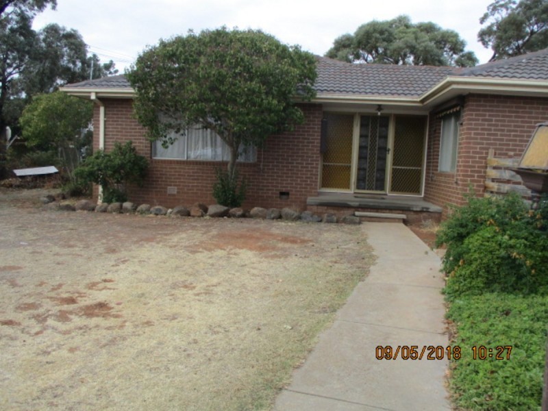 13 Spring Drive, Hoppers Crossing VIC 3029
