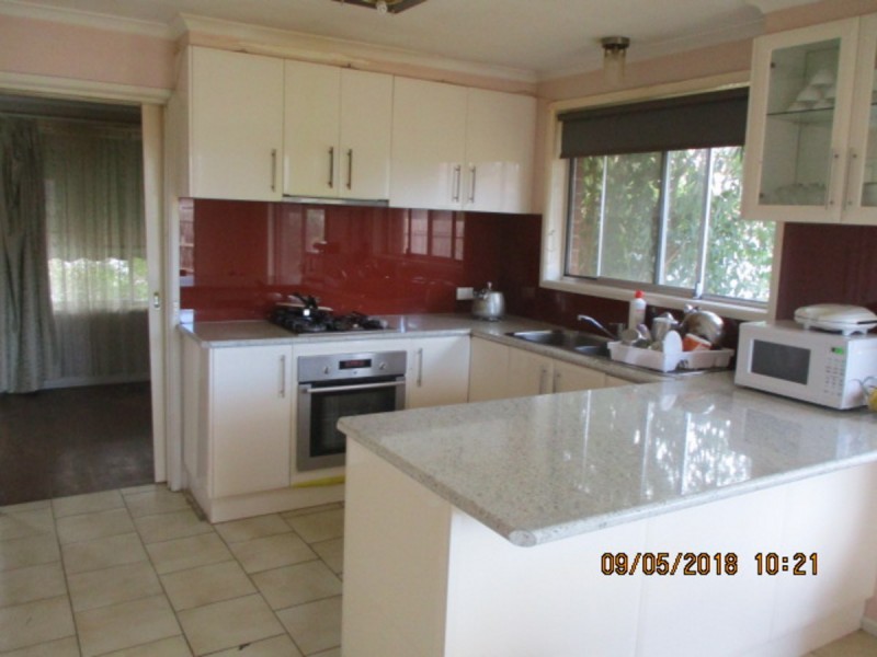 13 Spring Drive, Hoppers Crossing VIC 3029