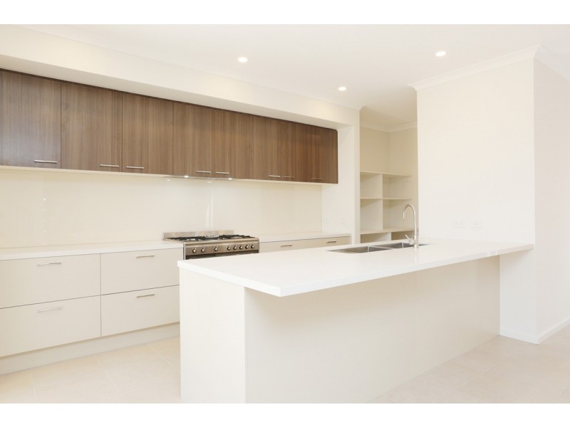 6 Slipway Road, Werribee South VIC 3030